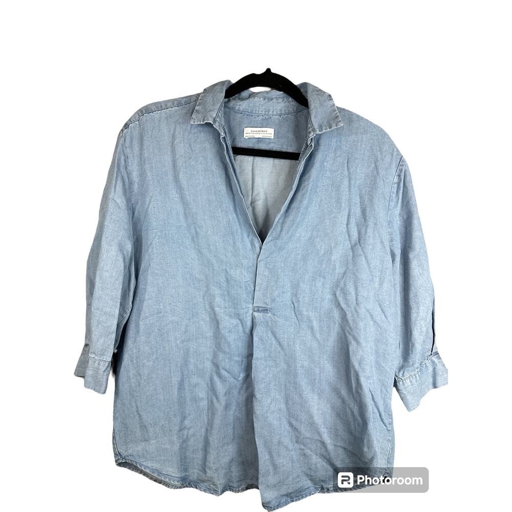 Women's Zara Blue Jean/ Denim Chambray Half Sleeve V Neck Blouse Size Small